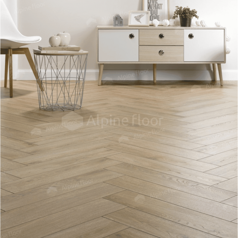 Ламинат Homflor Herringbon 12 BR Praline oak 535